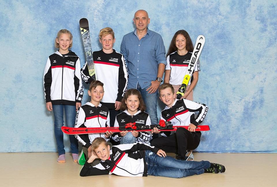 Unsere Mannschaft für die Saison 2017.2018! Unsere Mannschaft für die Saison 2017.2018!