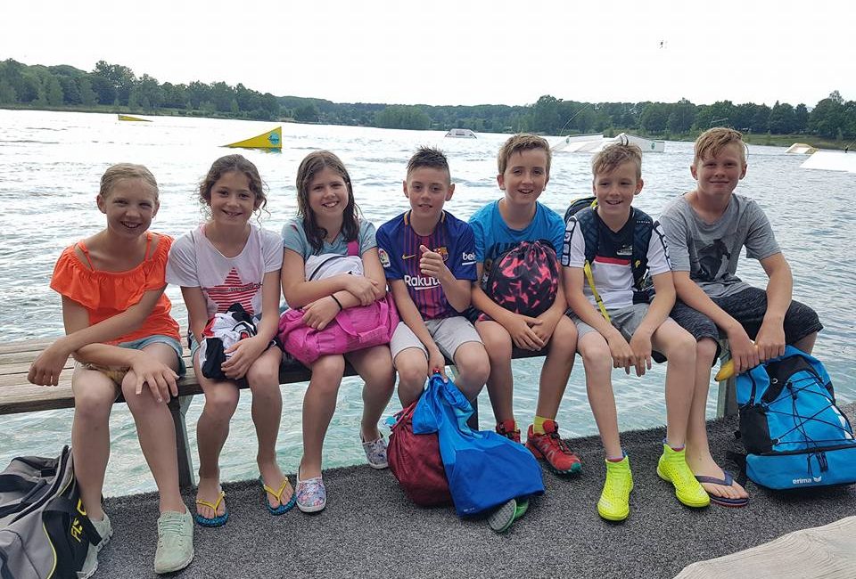 Am Wasserskilift am Ausee! Am Wasserskilift am Ausee!